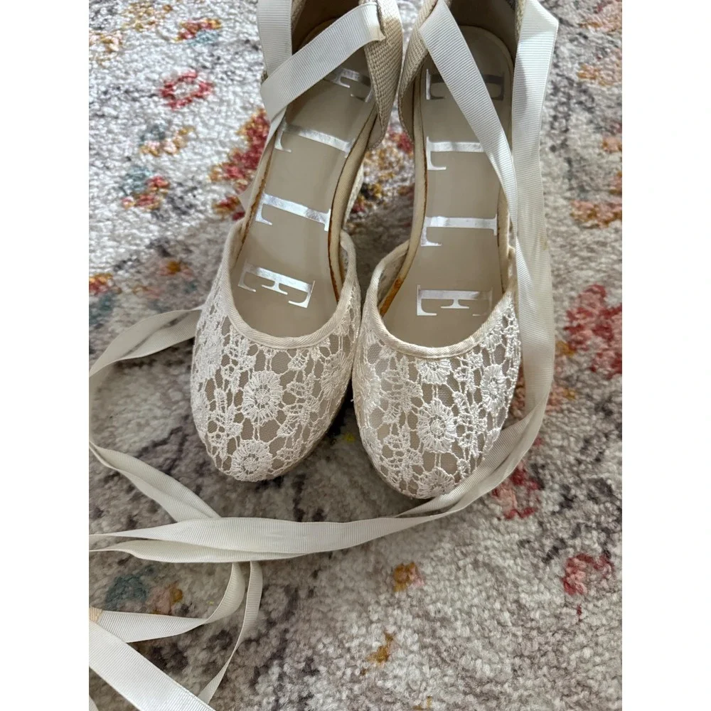 Elle Ivory Floral Lace Espadrille Wedge Heels Ribbon Ankle Tie Womens 9 Feminine